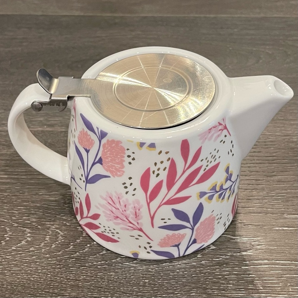 Single serve tea pot